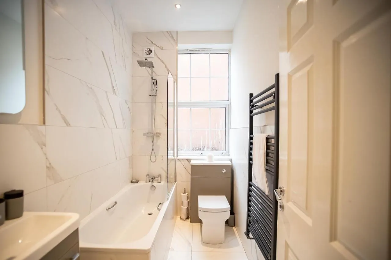 Deluxe Modern 1&2 Bed Apartments Near Brighton Beach & Station United Kingdom