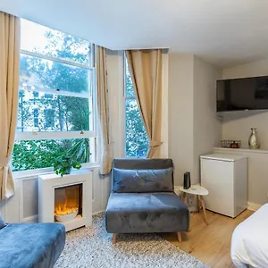  Apartment Sylish Studio Close To Station