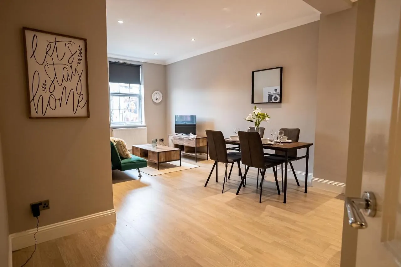 Deluxe Modern 1&2 Bed Apartments Near Brighton Beach & Station 0*,
